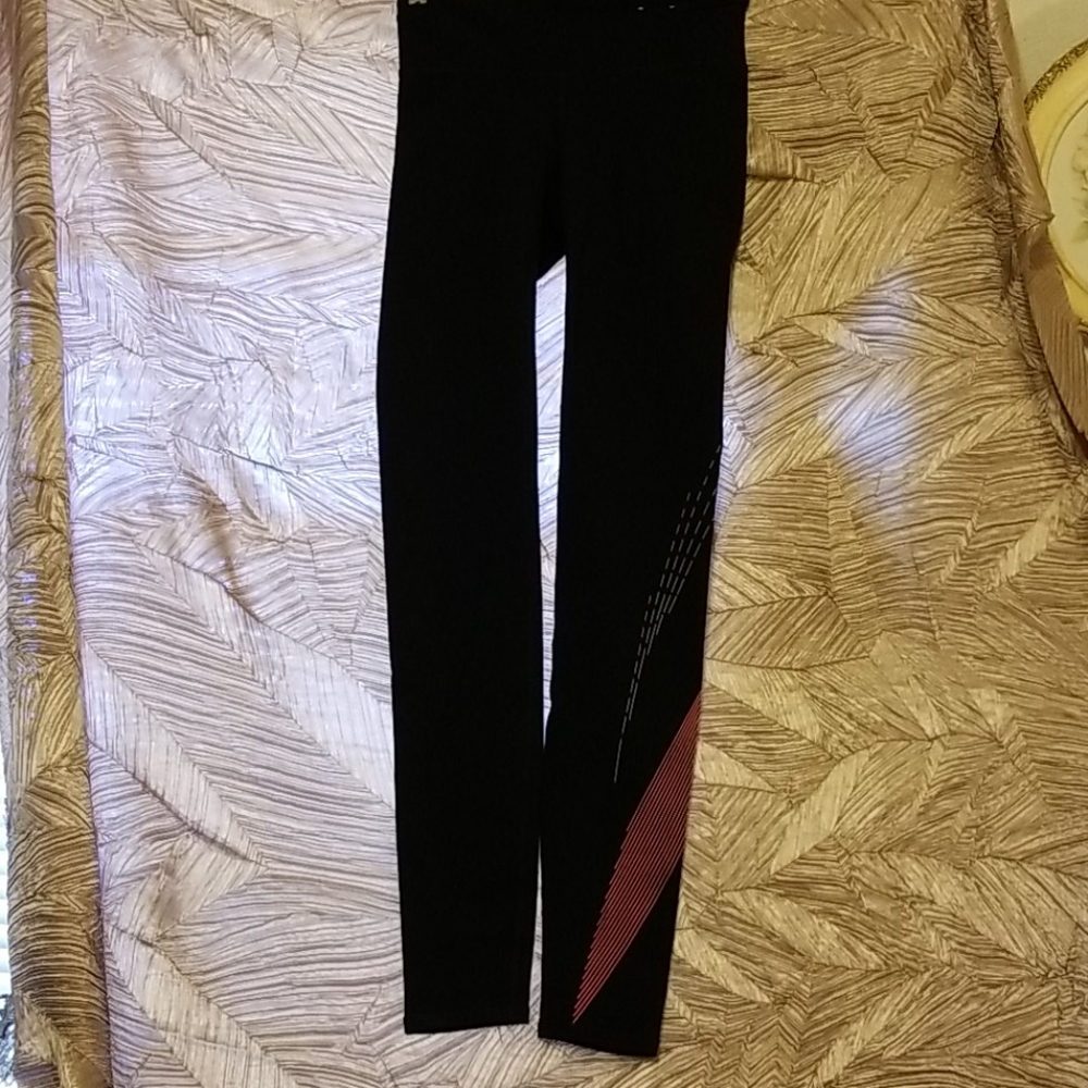 Gap fit yoga/running pants black